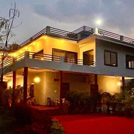 The English Gaon 4 Bhk 보팔 외부 사진